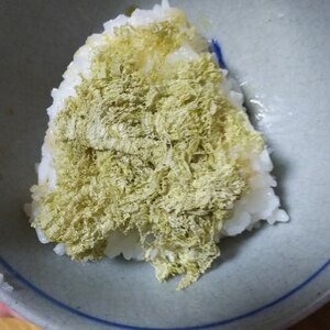 とろろ昆布おにぎり